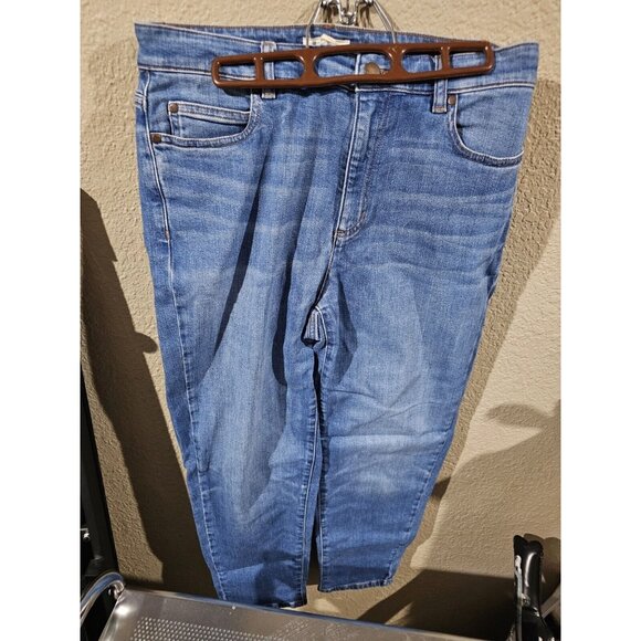Eileen Fisher High Rise Waist Cropped Blue Jeans Women's Size 8 Stretchy - Picture 1 of 6